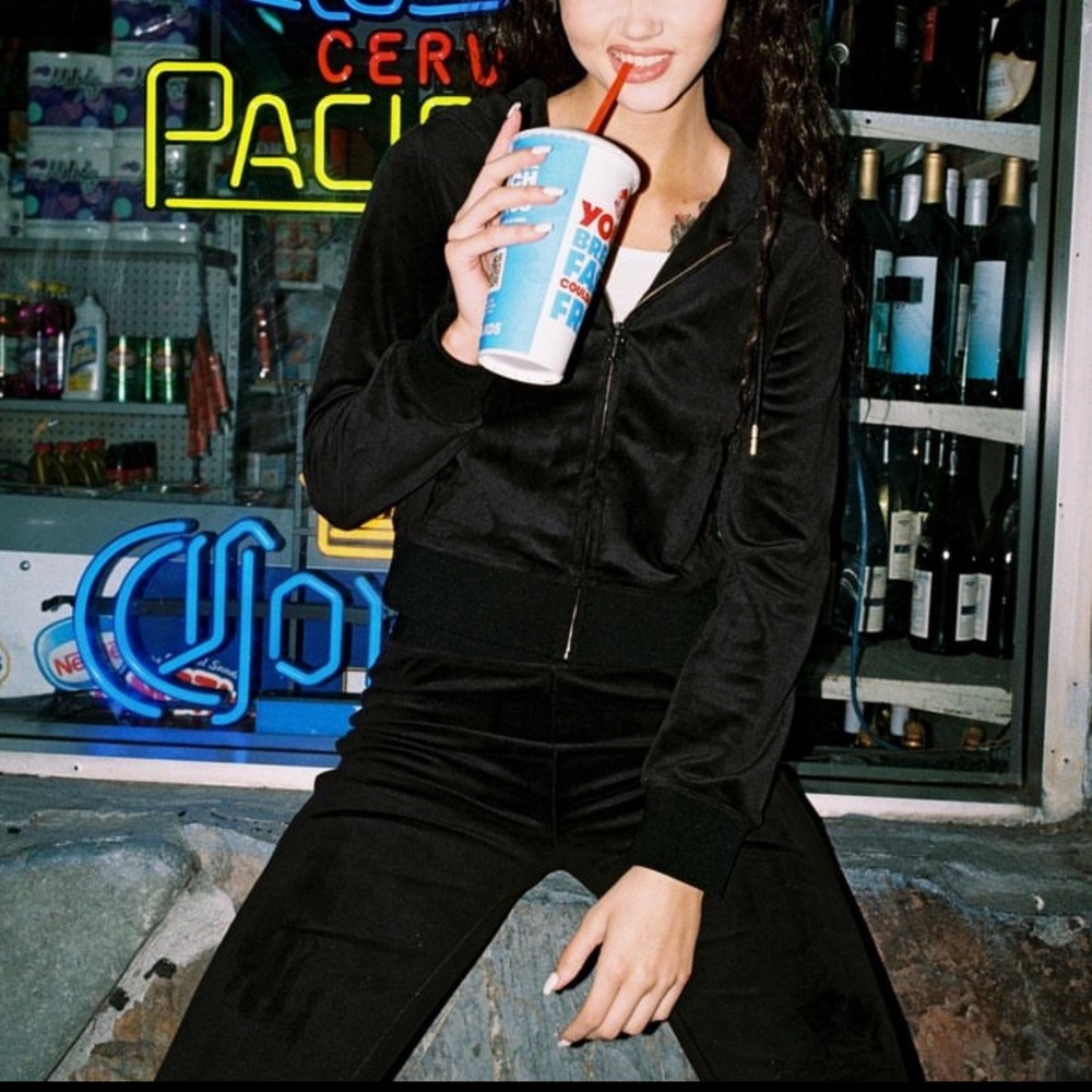 Juicy Couture Tracksuit 🍭🖤 ✨ Classic Velour Matching Set